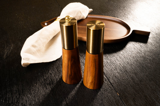 Leeseph Wood Pepper Mill and Salt Shaker Set