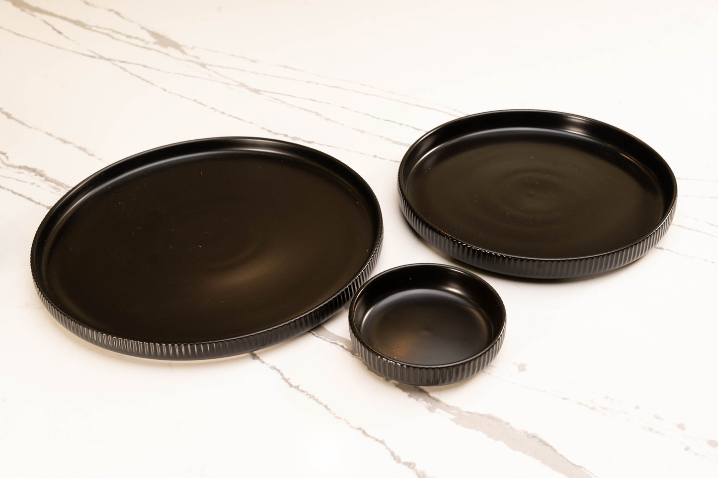 Nordic Ceramic Dinnerware - Matte Glazed Black