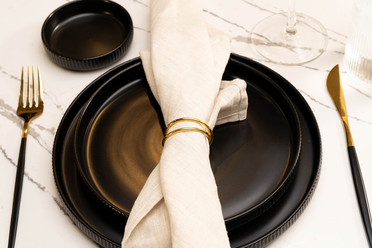 Nordic Ceramic Dinnerware - Matte Glazed Black