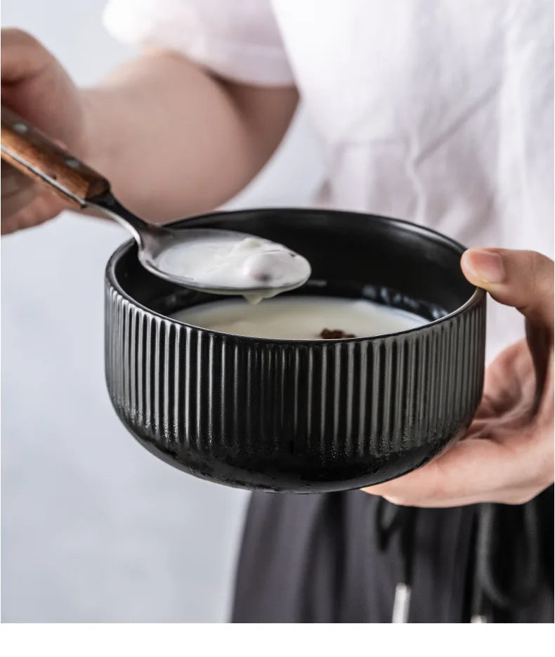 Nordic Ceramic Dinnerware - Matte Glazed Black